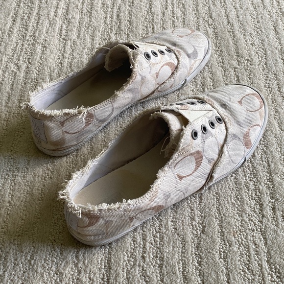 Coach Katie Slip On Signature Sneakers - Picture 4 of 11